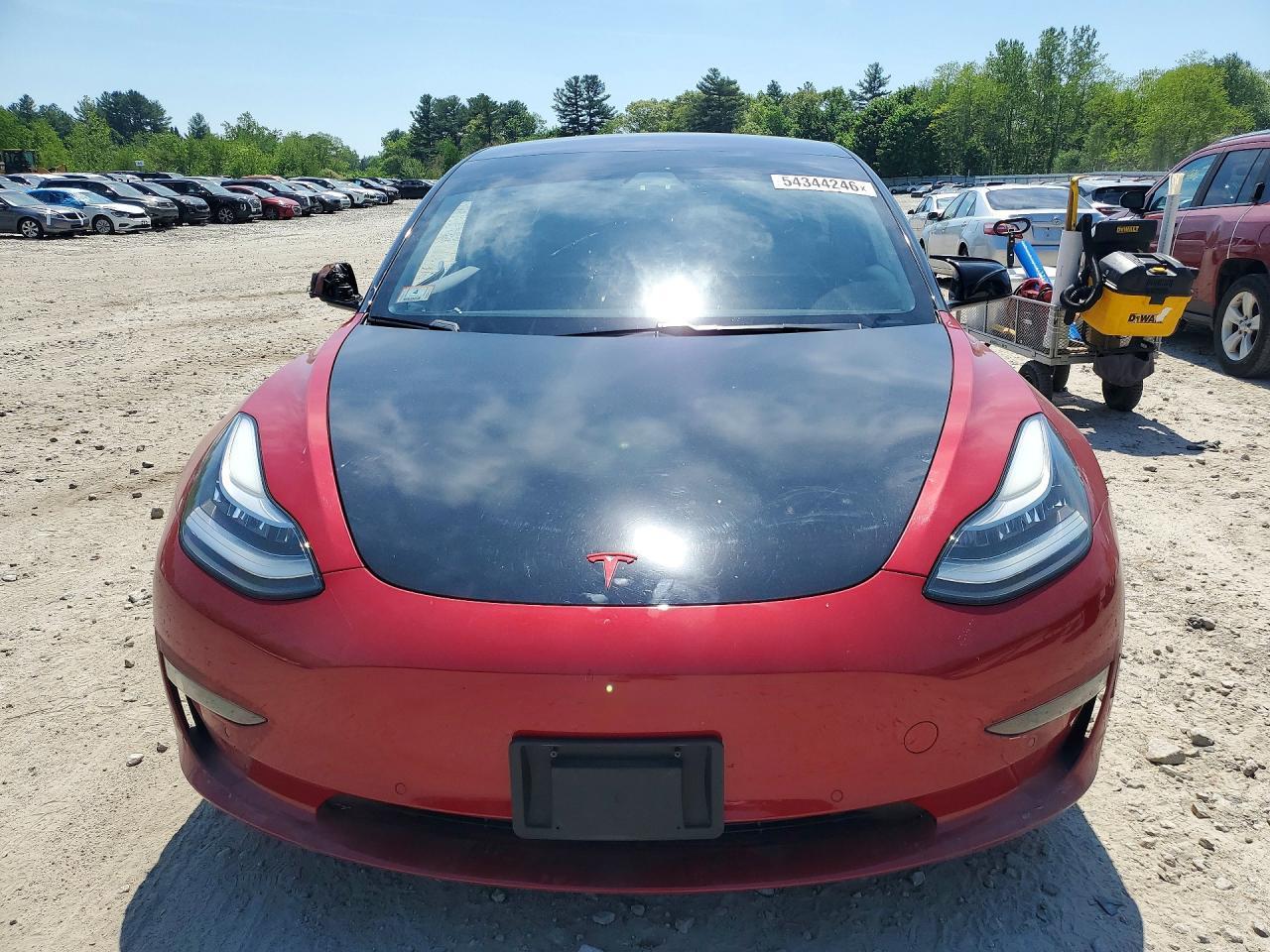 2018 Tesla Model 3 - Фото 5