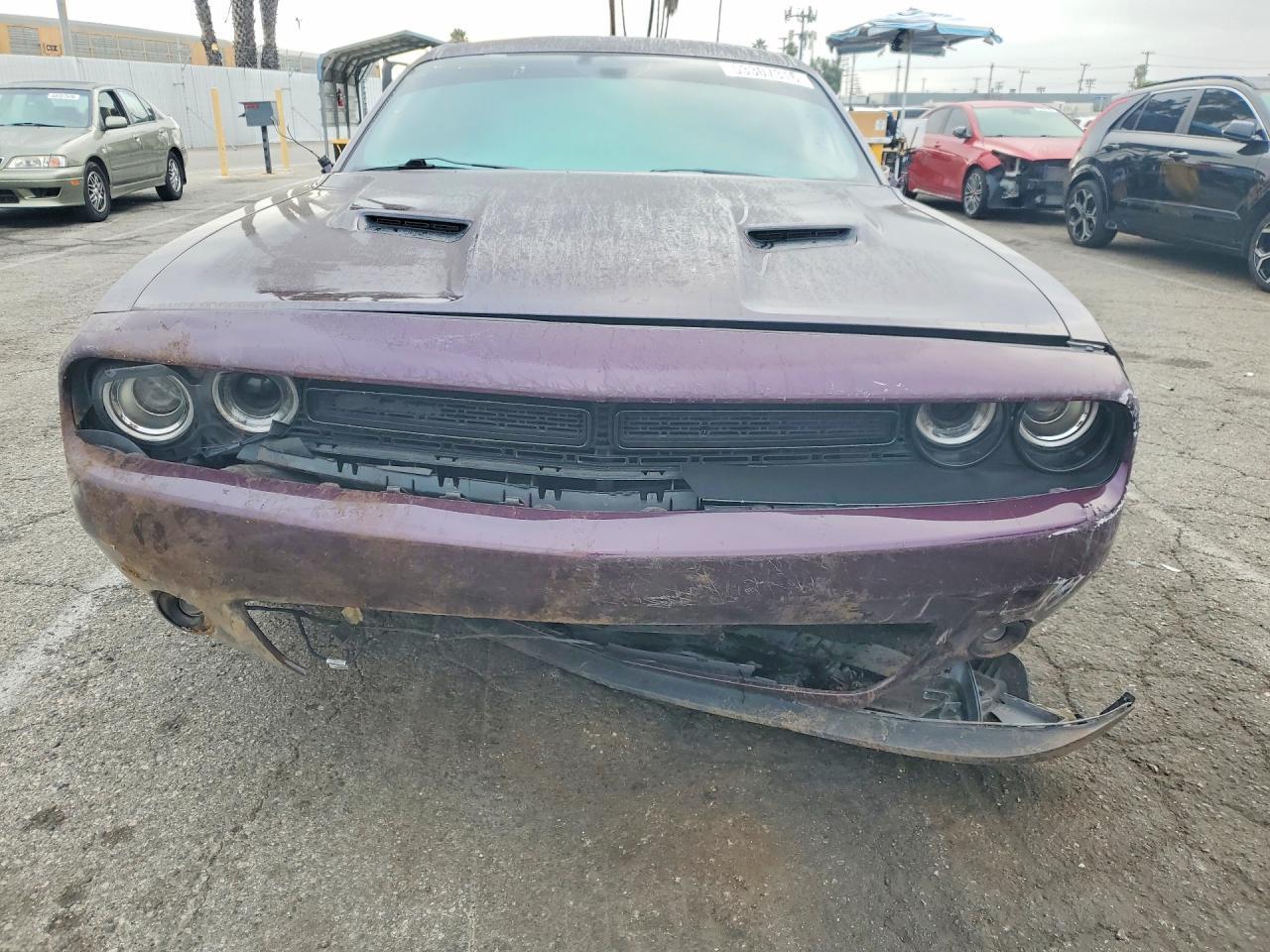 2020 Dodge Challenger Sxt - Image 5