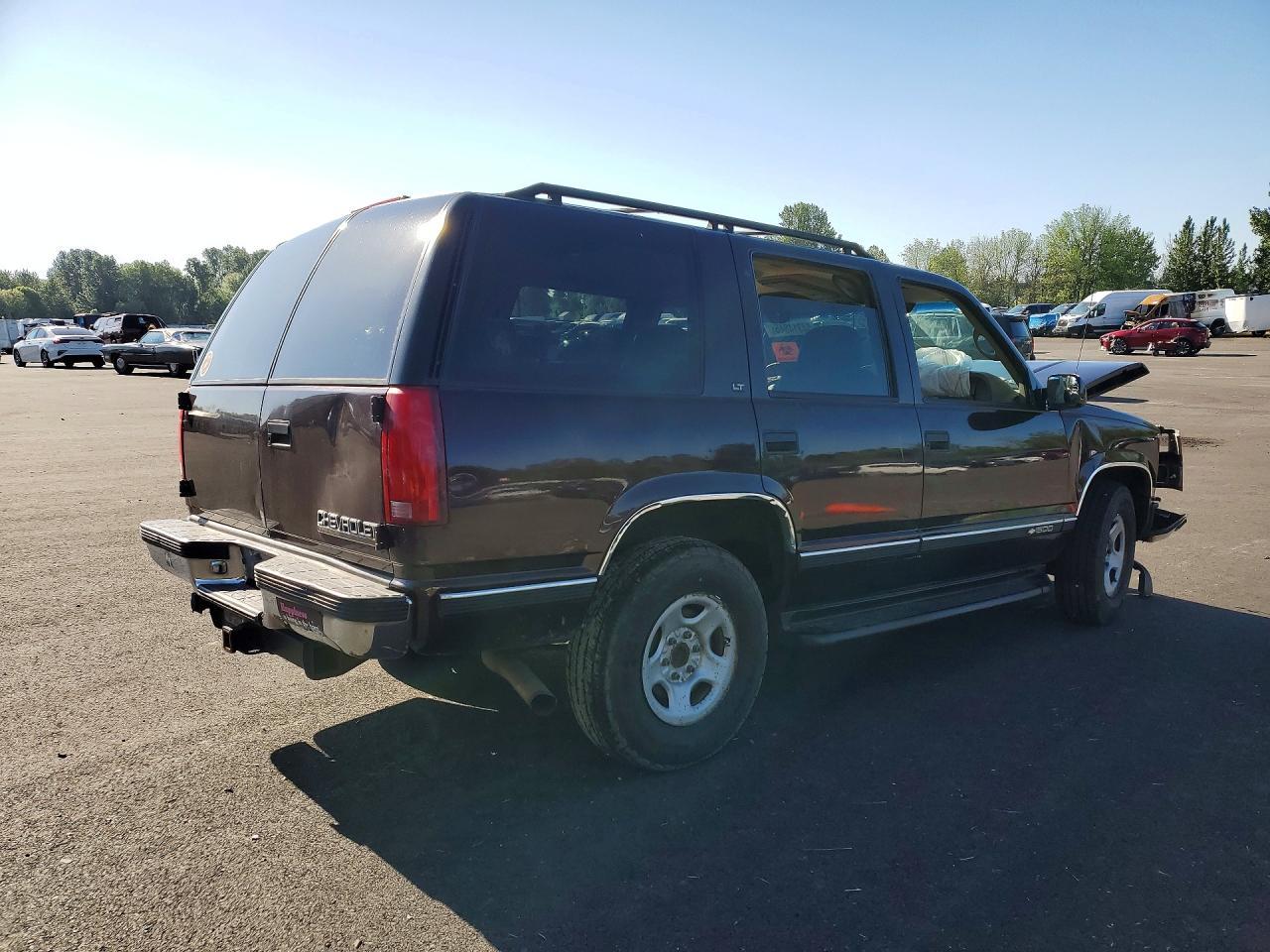 1997 Chevrolet Tahoe K1500 - Фото 3
