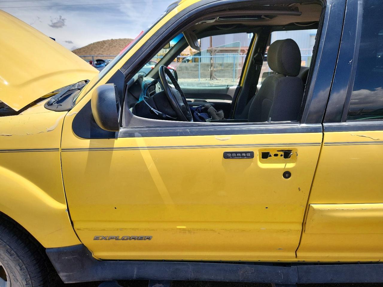 2002 Ford Explorer Sport Trac - Image 7