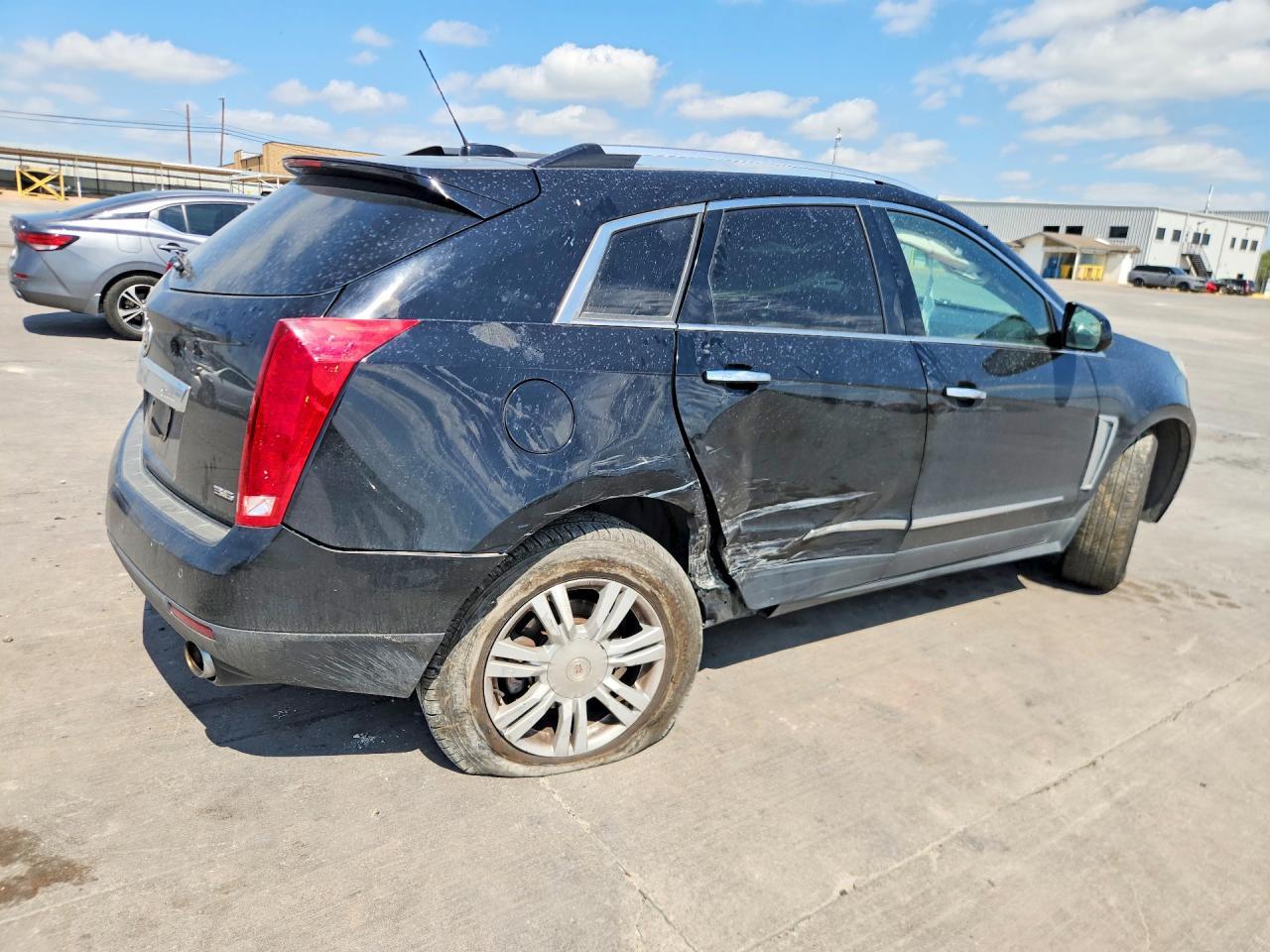 2015 Cadillac Srx Luxury Collection - Image 3