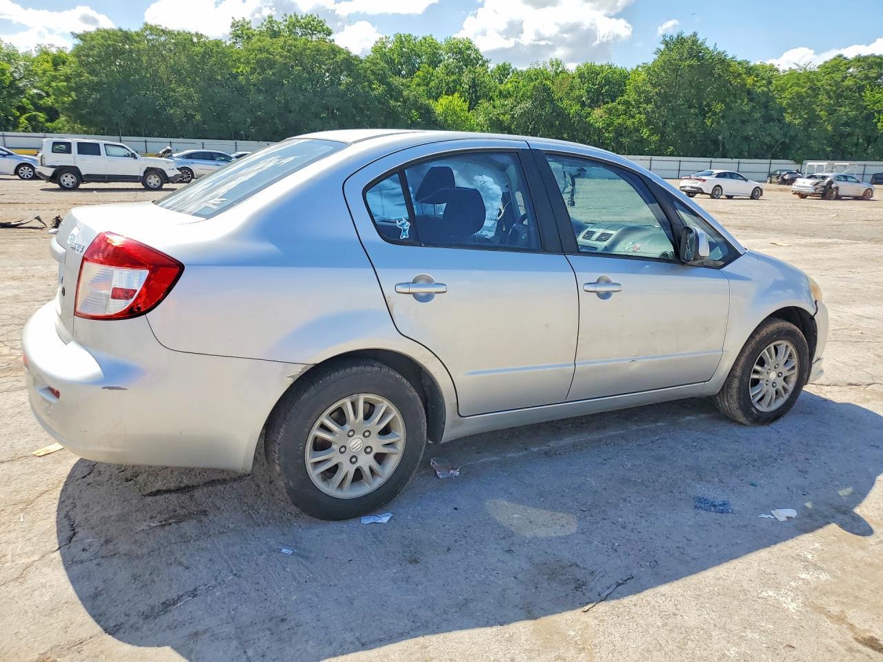 2013 Suzuki Sx4 Le - Фото 3