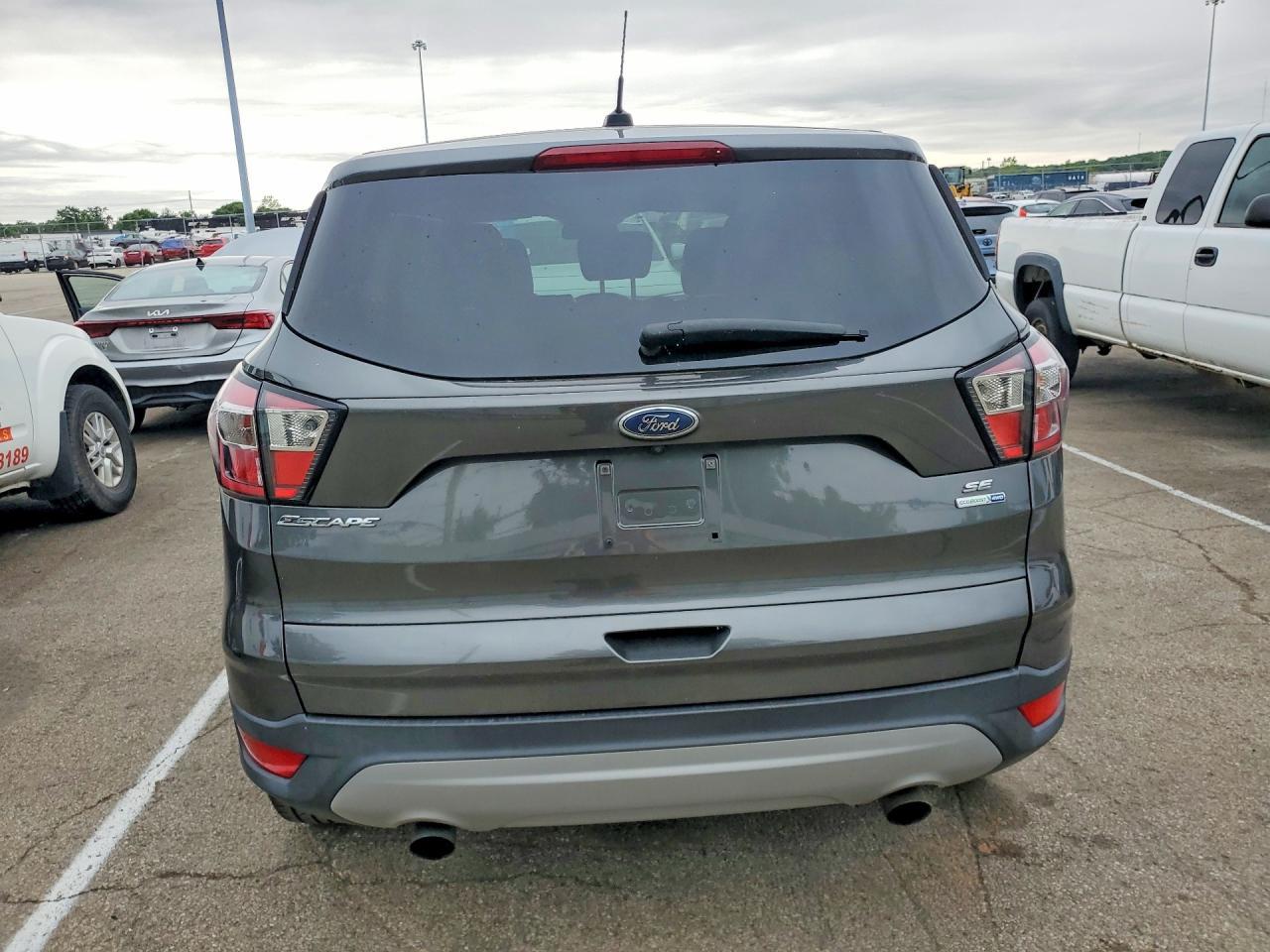 2017 Ford Escape Se - Image 6