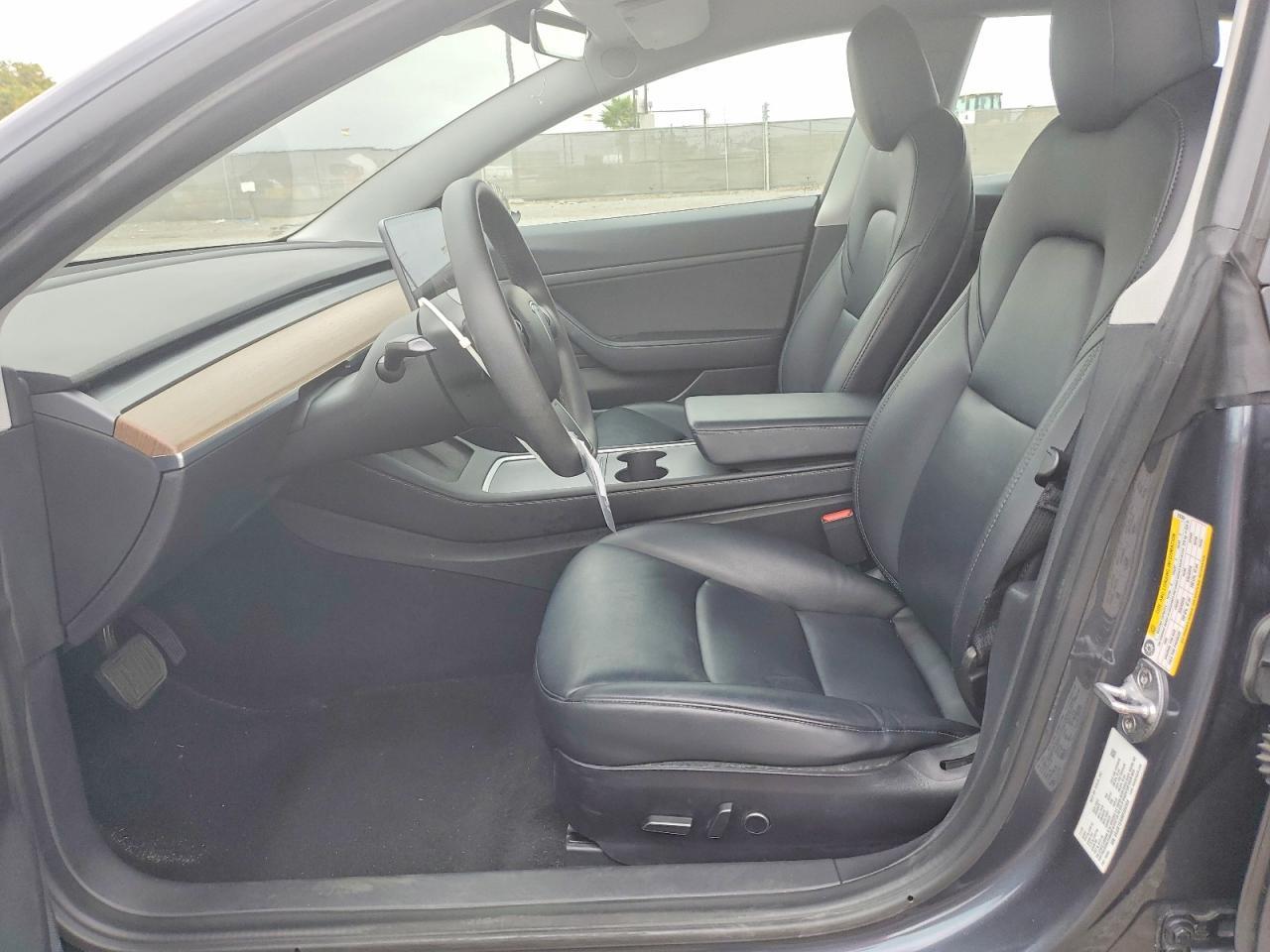 2021 Tesla Model 3 - Фото 7