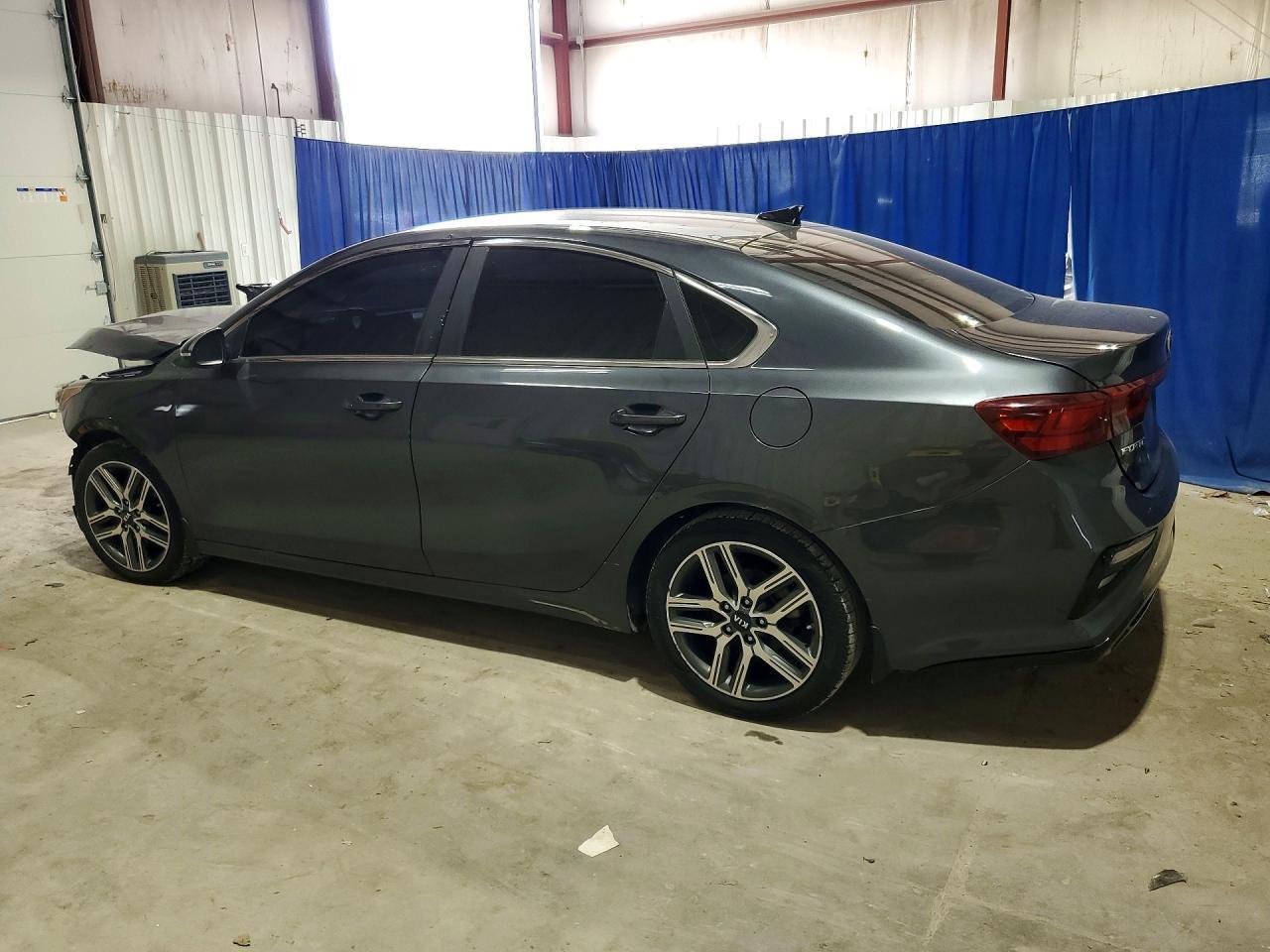 2020 Kia Forte Ex - Фото 2