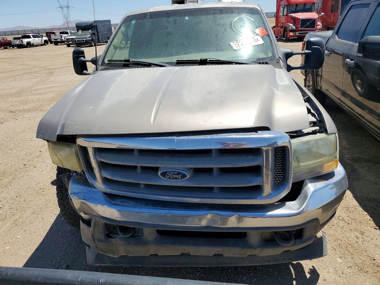 2002 Ford F250 Super Duty - Image 5