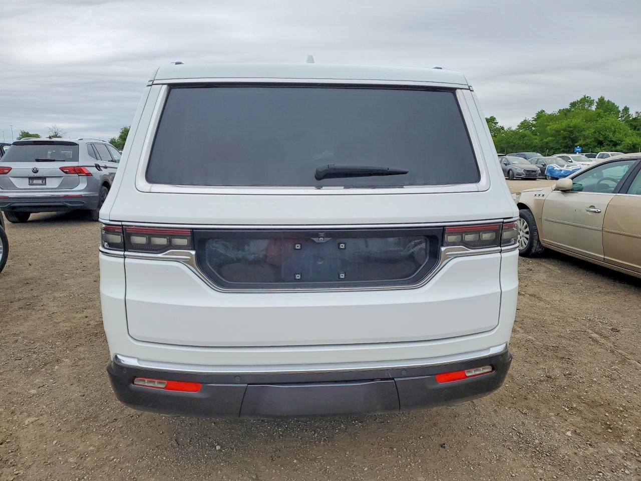 2022 Jeep Grand Wagoneer Series I - Фото 6