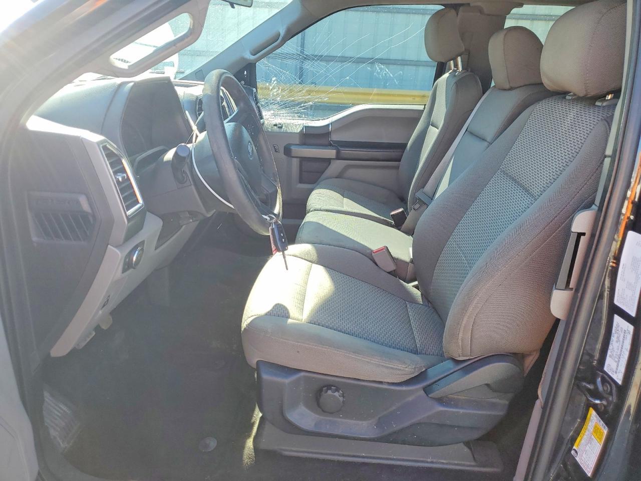 2015 Ford F150 Super Cab - Фото 7