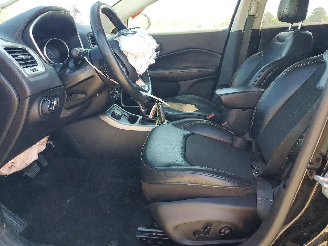 2018 Jeep Compass Latitude - Фото 7