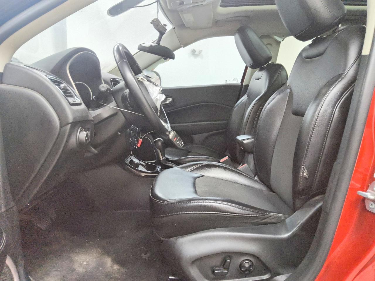 2019 Jeep Compass Latitude - Image 7