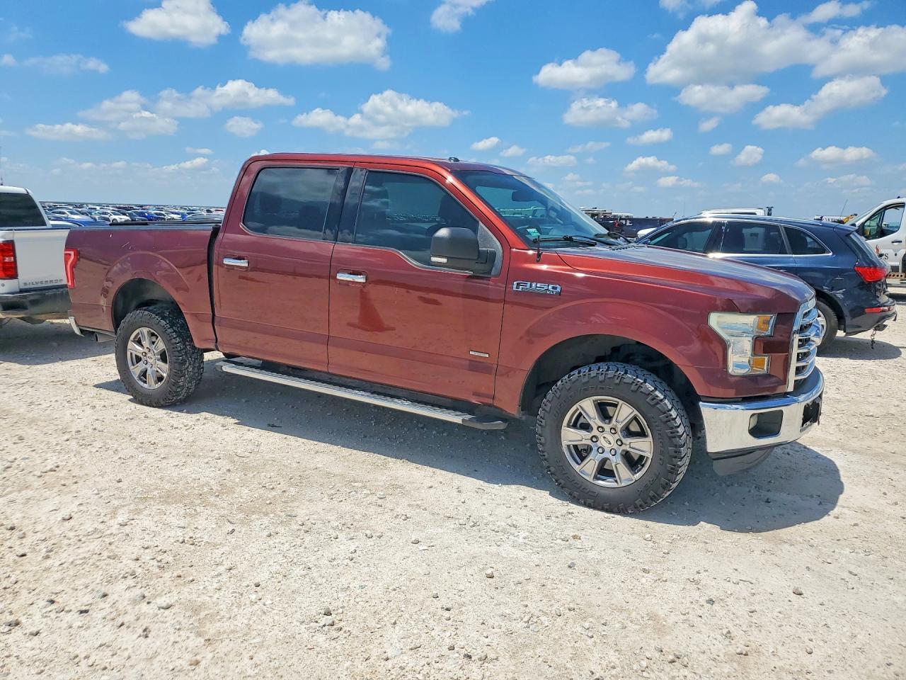 2015 Ford F150 Supercrew - Image 4