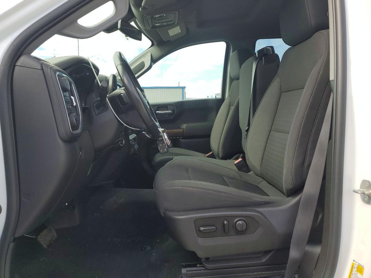 2021 Chevrolet Silverado K1500 Rst - Фото 7