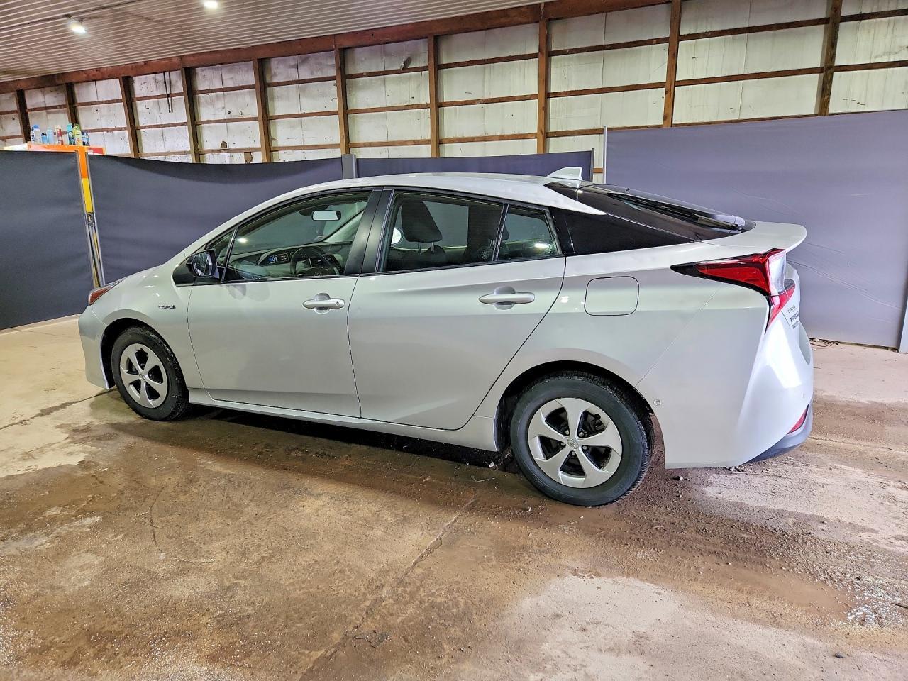 2022 Toyota Prius Le Awd-E - Фото 2