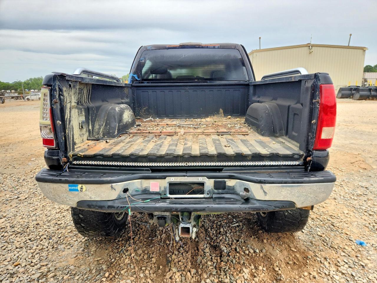 2006 Chevrolet Silverado K2500 Heavy Duty - Image 6