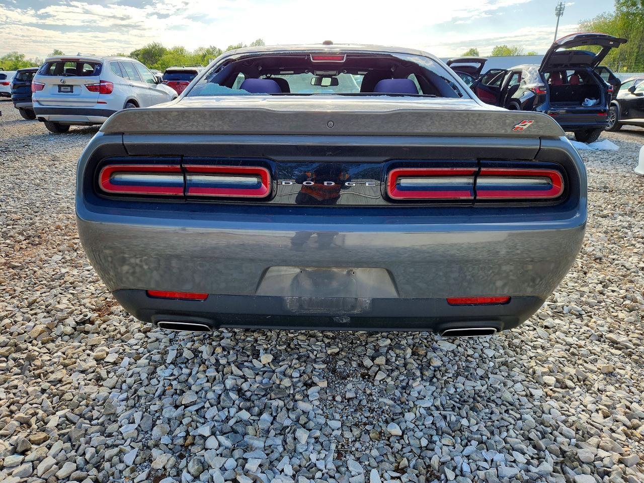 2019 Dodge Challenger Sxt - Image 6
