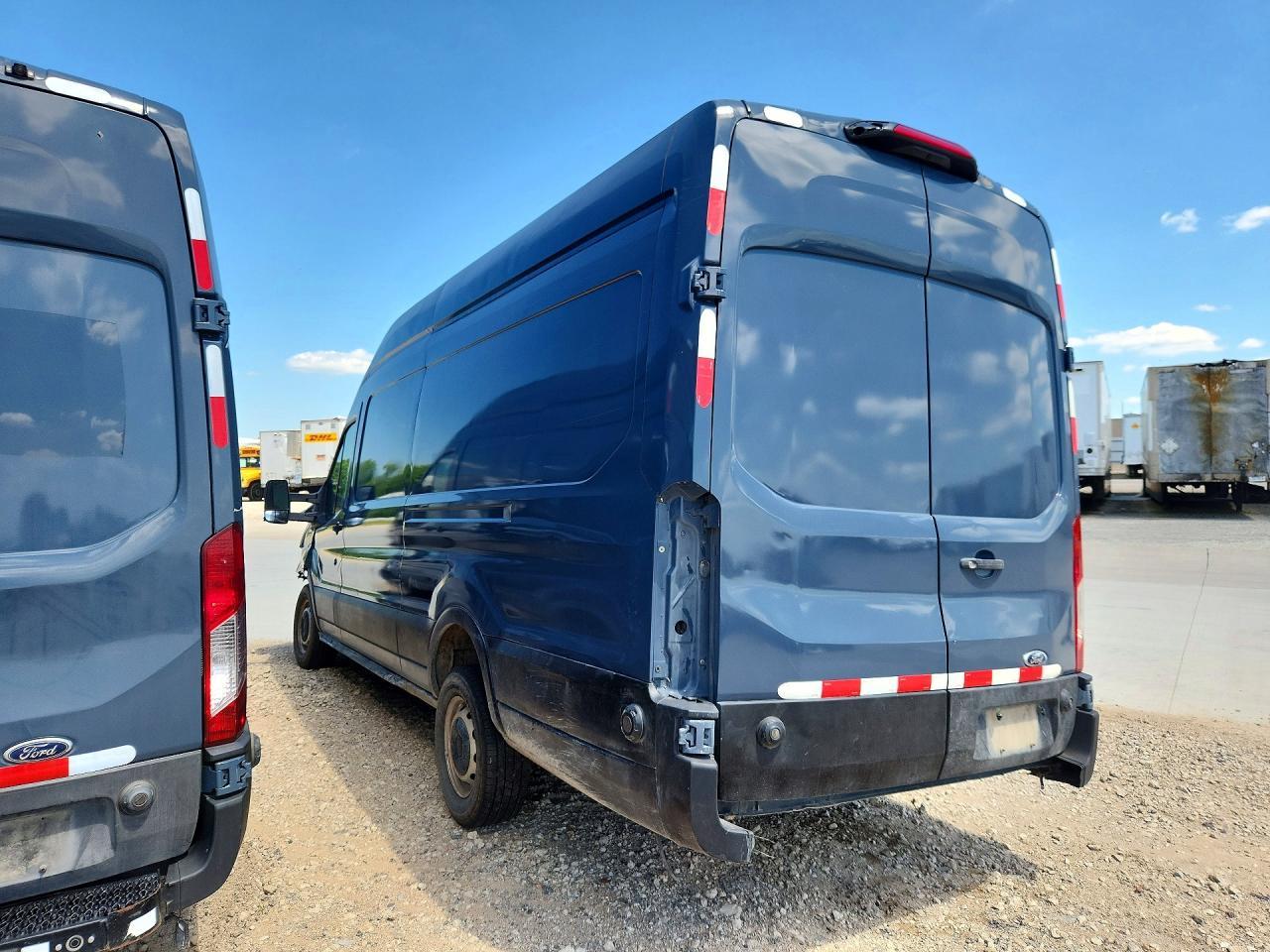 2021 Ford Transit T- - Delivery Van - Фото 2