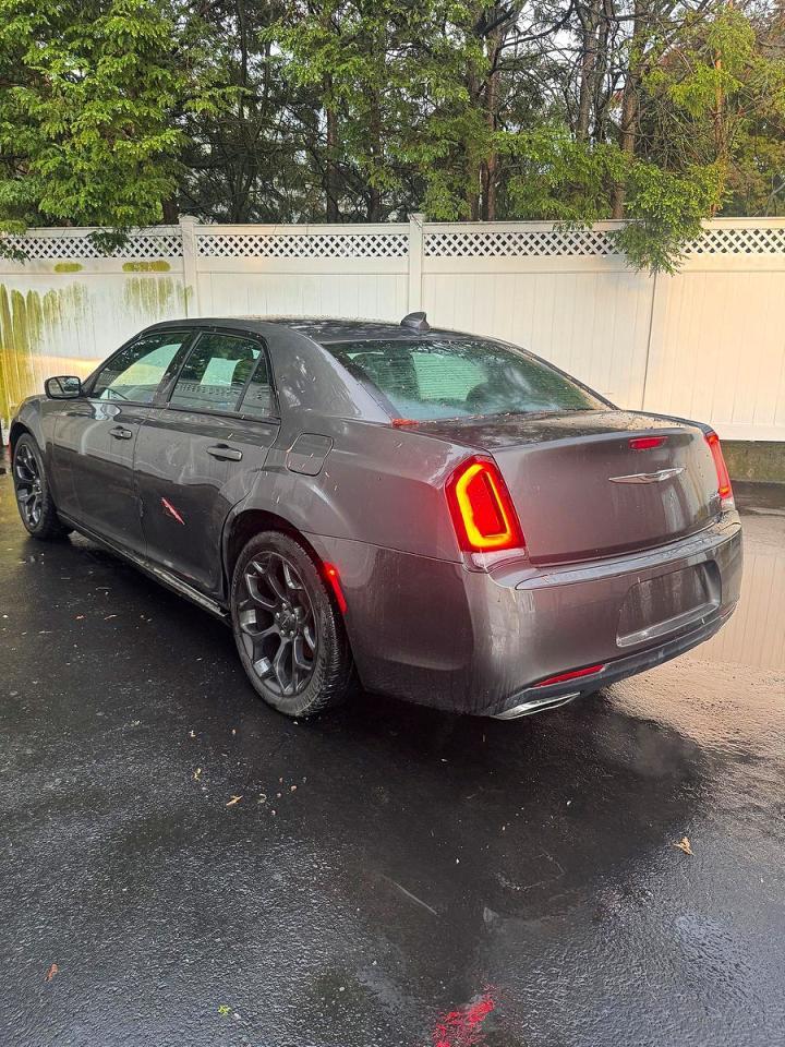 2020 Chrysler 300 S - Image 3