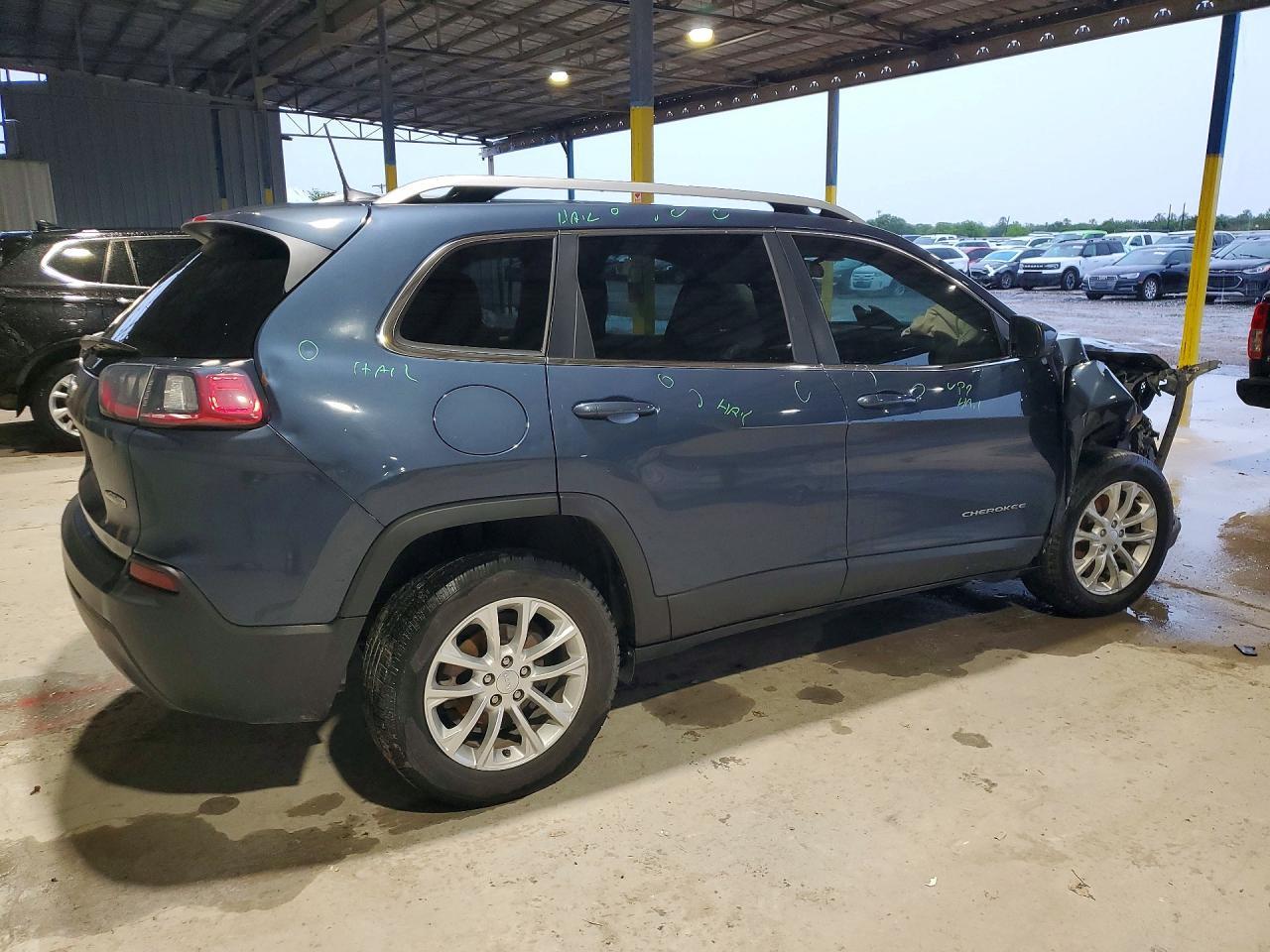 2019 Jeep Cherokee Latitude - Фото 3