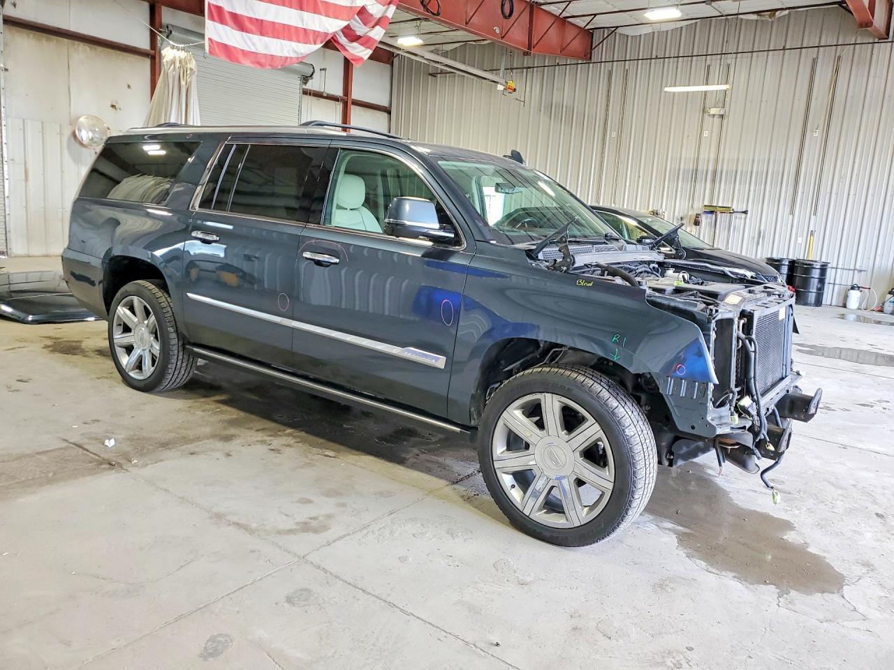 2020 Cadillac Escalade Esv Premium Luxury - Фото 4