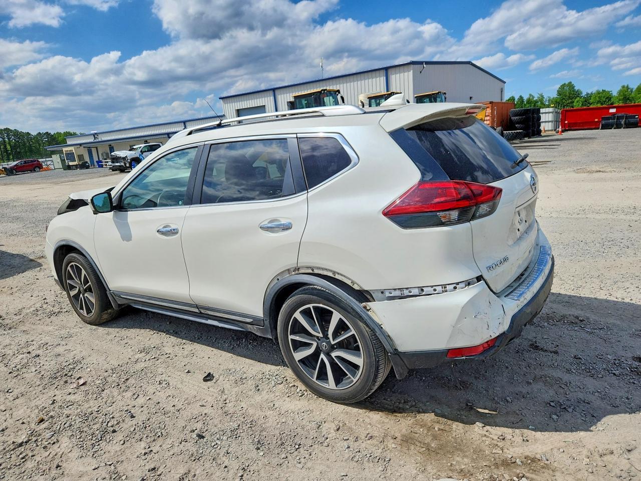 2018 Nissan Rogue Sl - Image 2