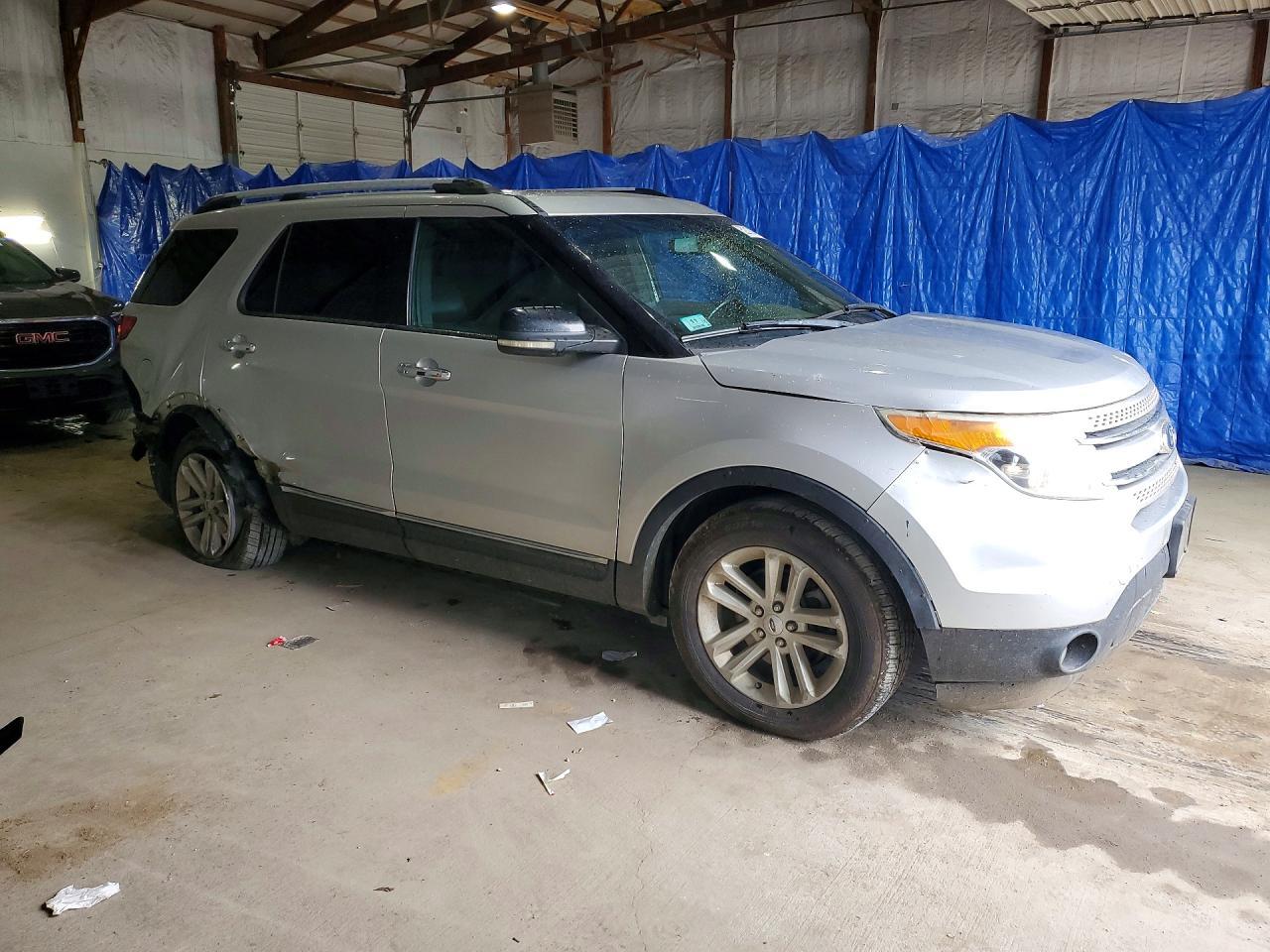 2012 Ford Explorer Xlt - Image 4