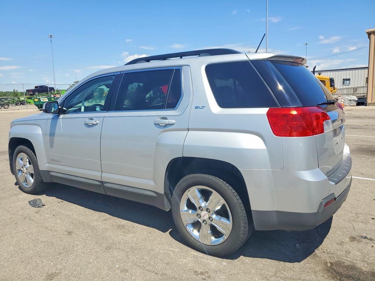 2014 GMC Terrain Slt - Фото 2