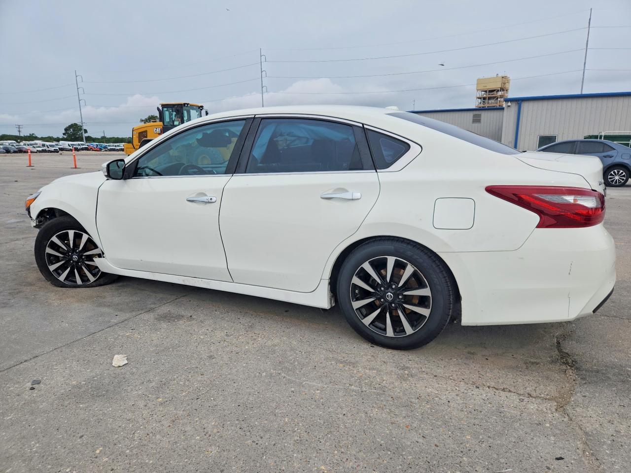 2018 Nissan Altima 2.5 Sl - Image 2
