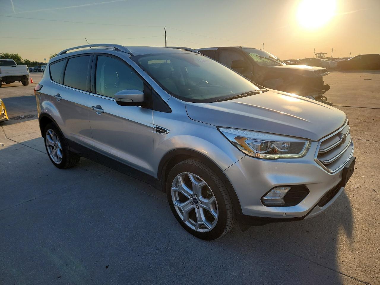 2019 Ford Escape Titanium - Фото 4
