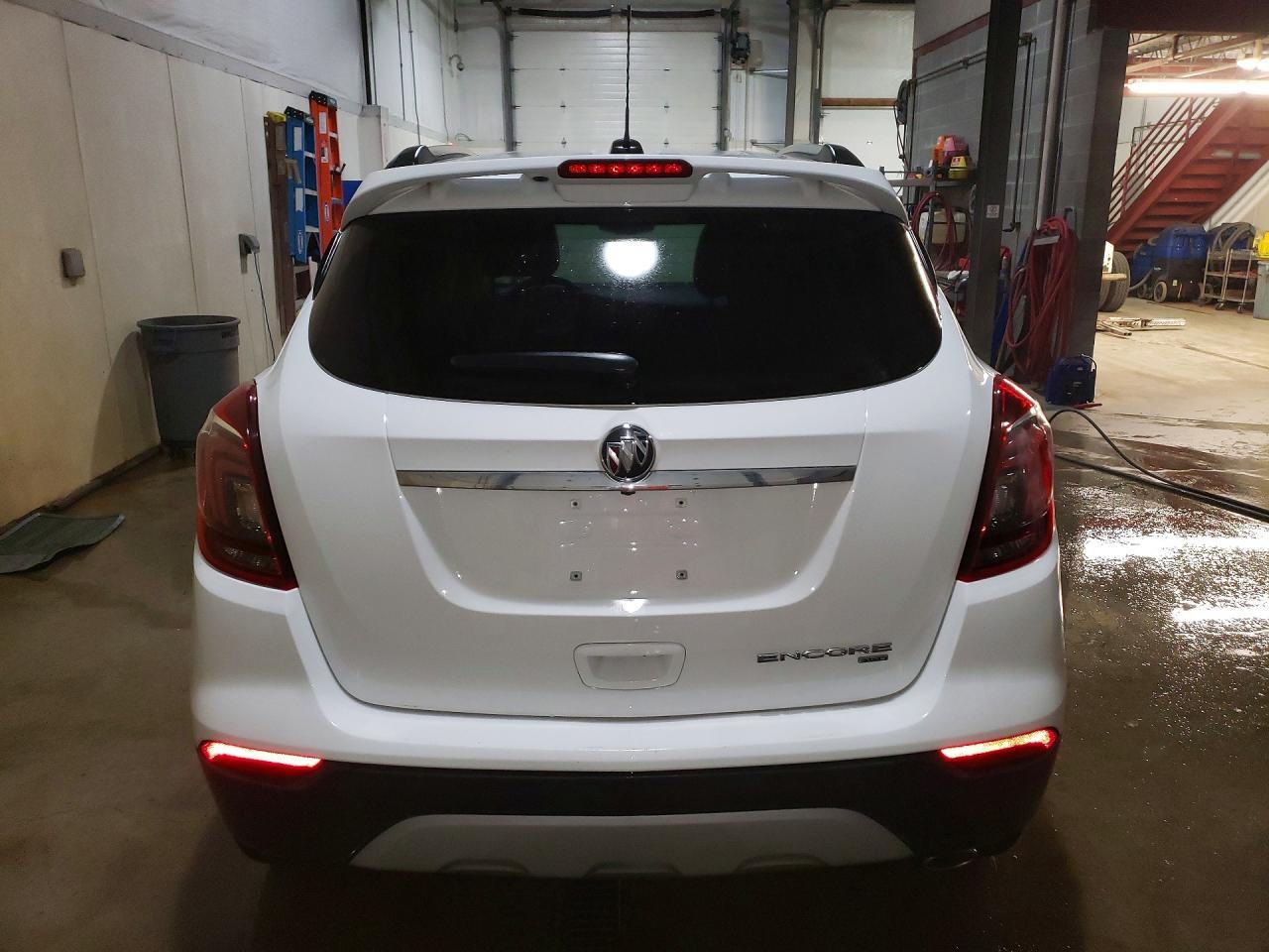 2019 Buick Encore Sport Touring - Фото 6
