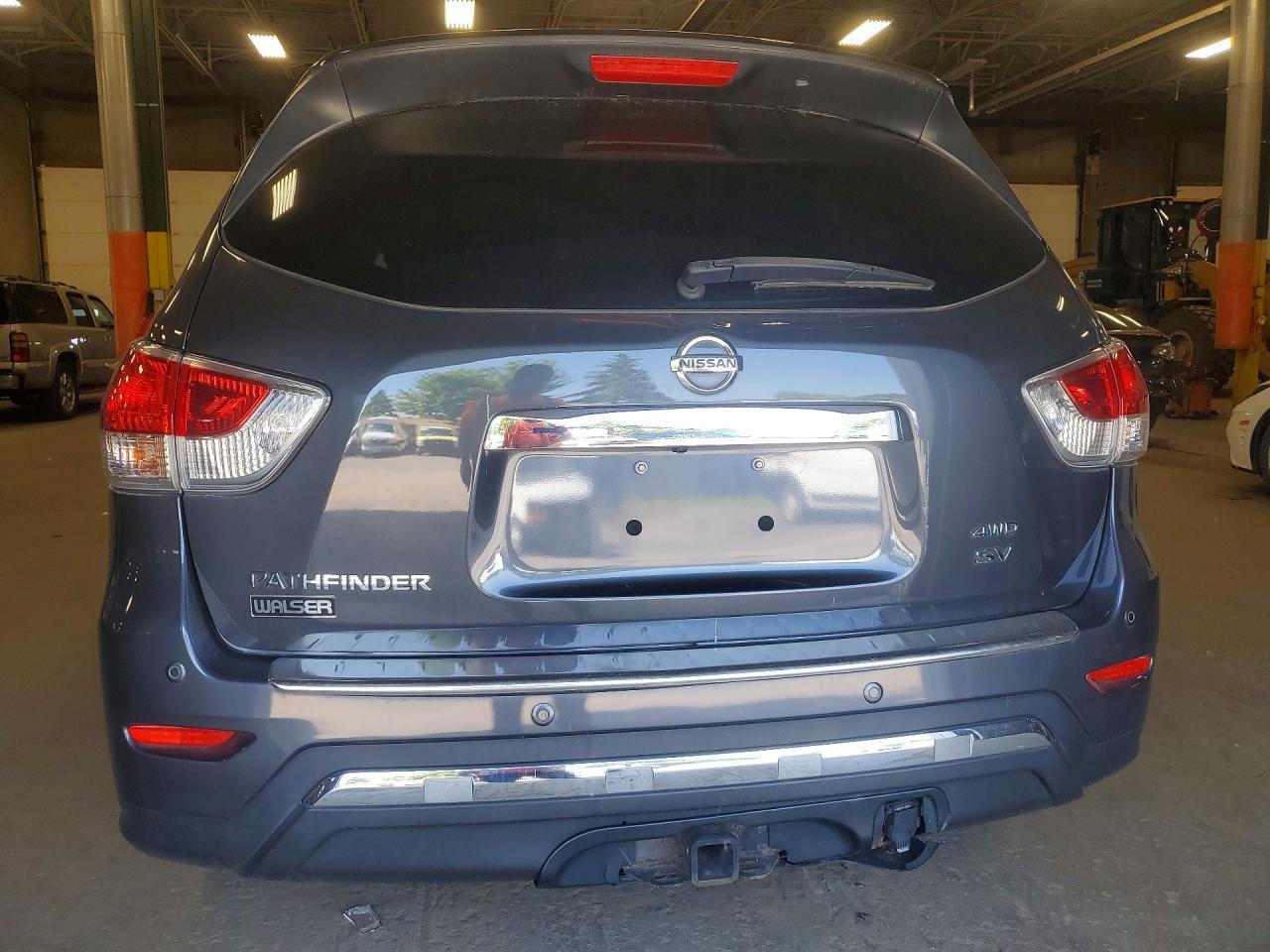 2014 Nissan Pathfinder Sv - Image 6