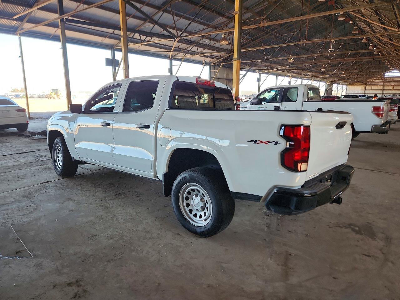 2023 Chevrolet Colorado - Image 2