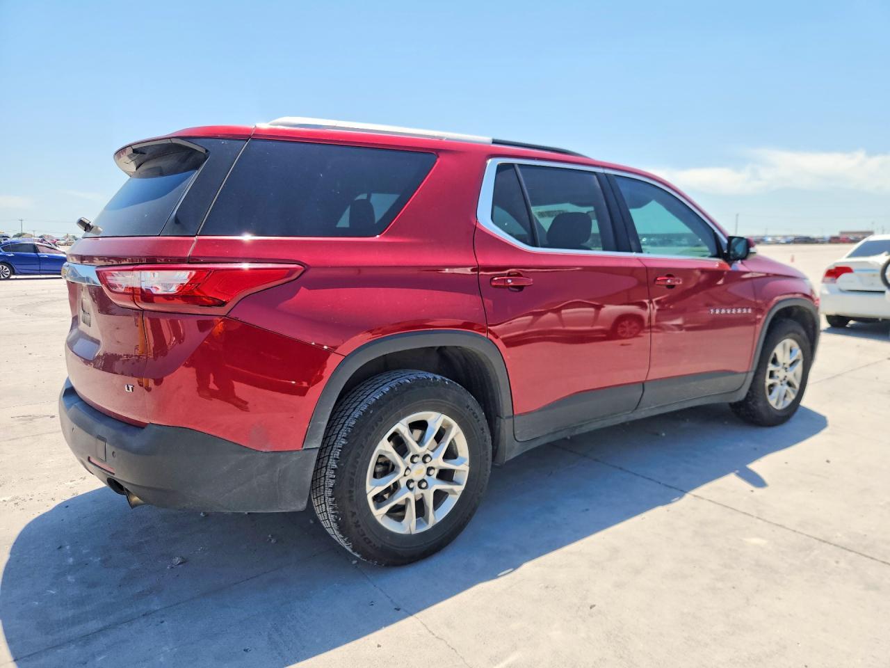 2018 Chevrolet Traverse Lt - Image 3