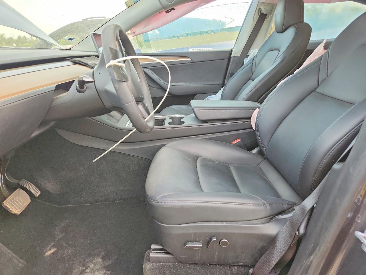2023 Tesla Model Y - Фото 7