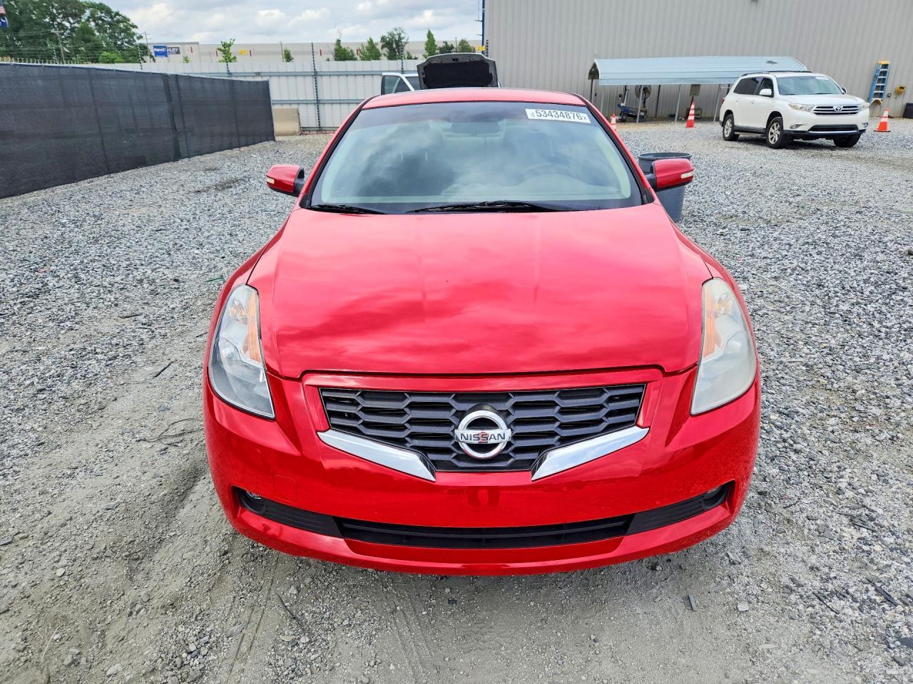 2009 Nissan Altima 3.5Se - Image 5