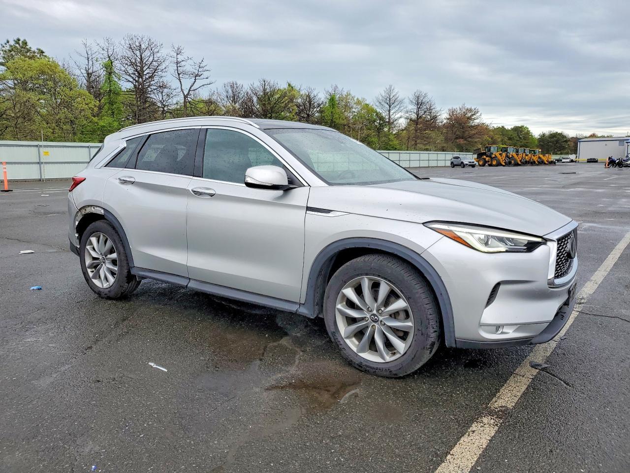 2019 Infiniti Qx50 Luxe - Image 4