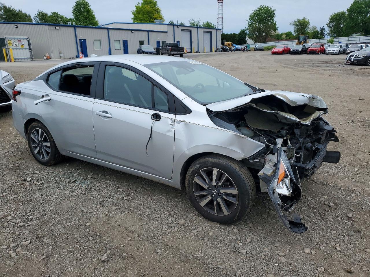 2021 Nissan Versa Sv - Фото 4