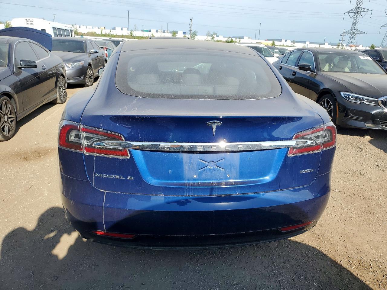 2017 Tesla Model S - Image 6