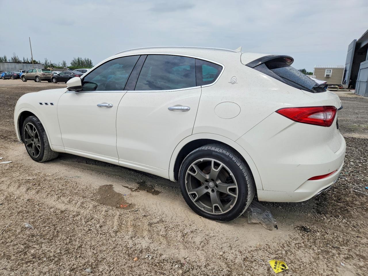 2017 Maserati Levante Luxury - Фото 2