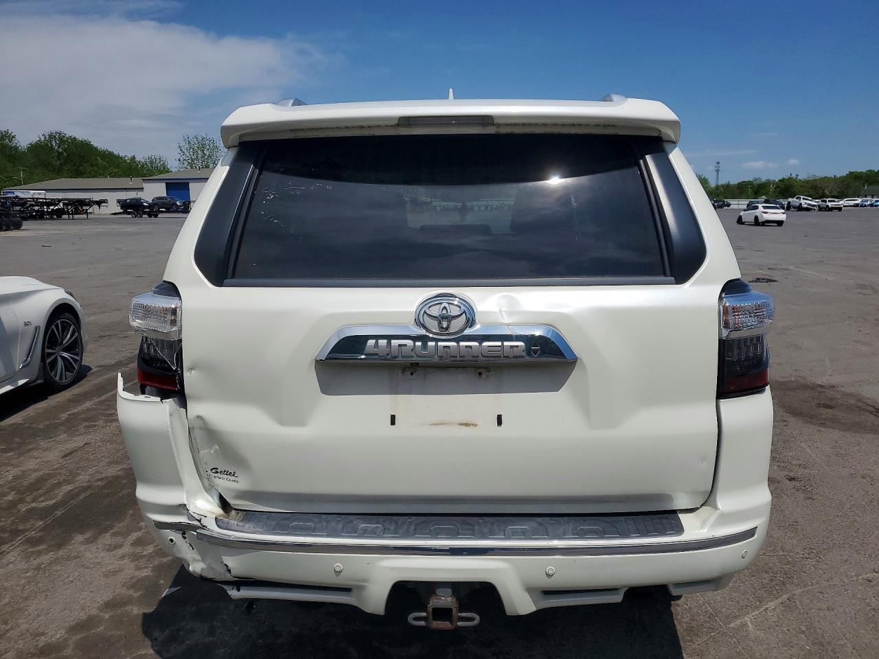 2016 Toyota 4Runner Limited - Фото 6