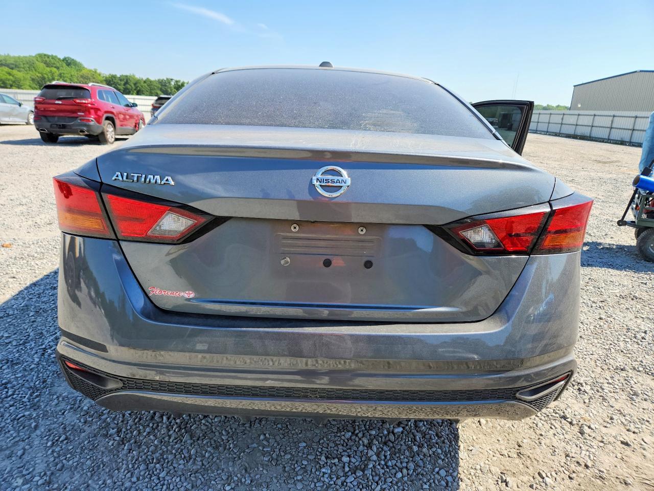 2020 Nissan Altima S - Image 6