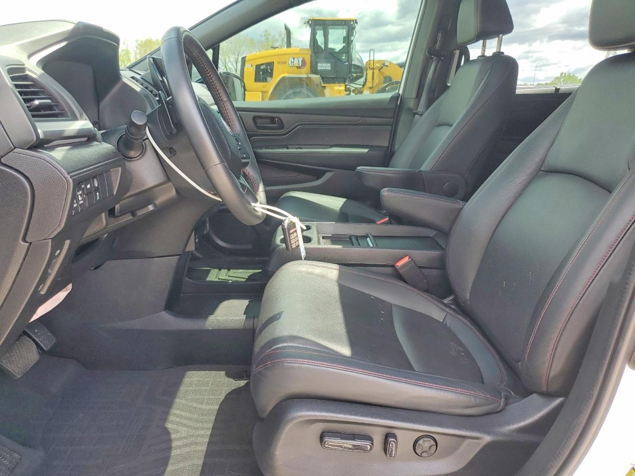 2024 Honda Odyssey Sport - Фото 7