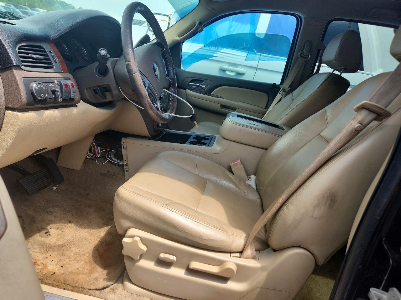 2009 Chevrolet Tahoe - Image 7