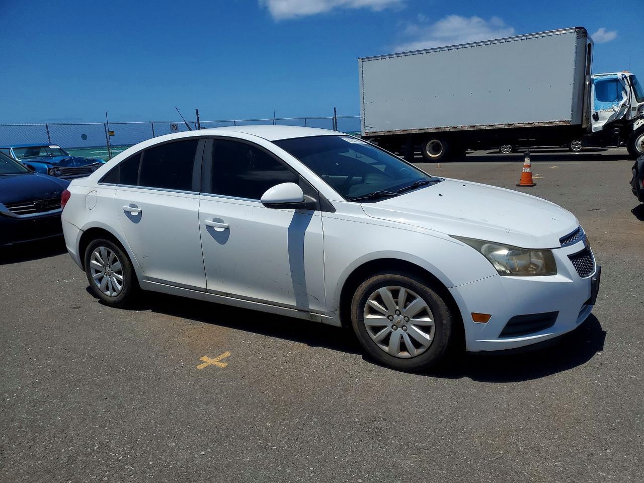 2011 Chevrolet Cruze - Image 4