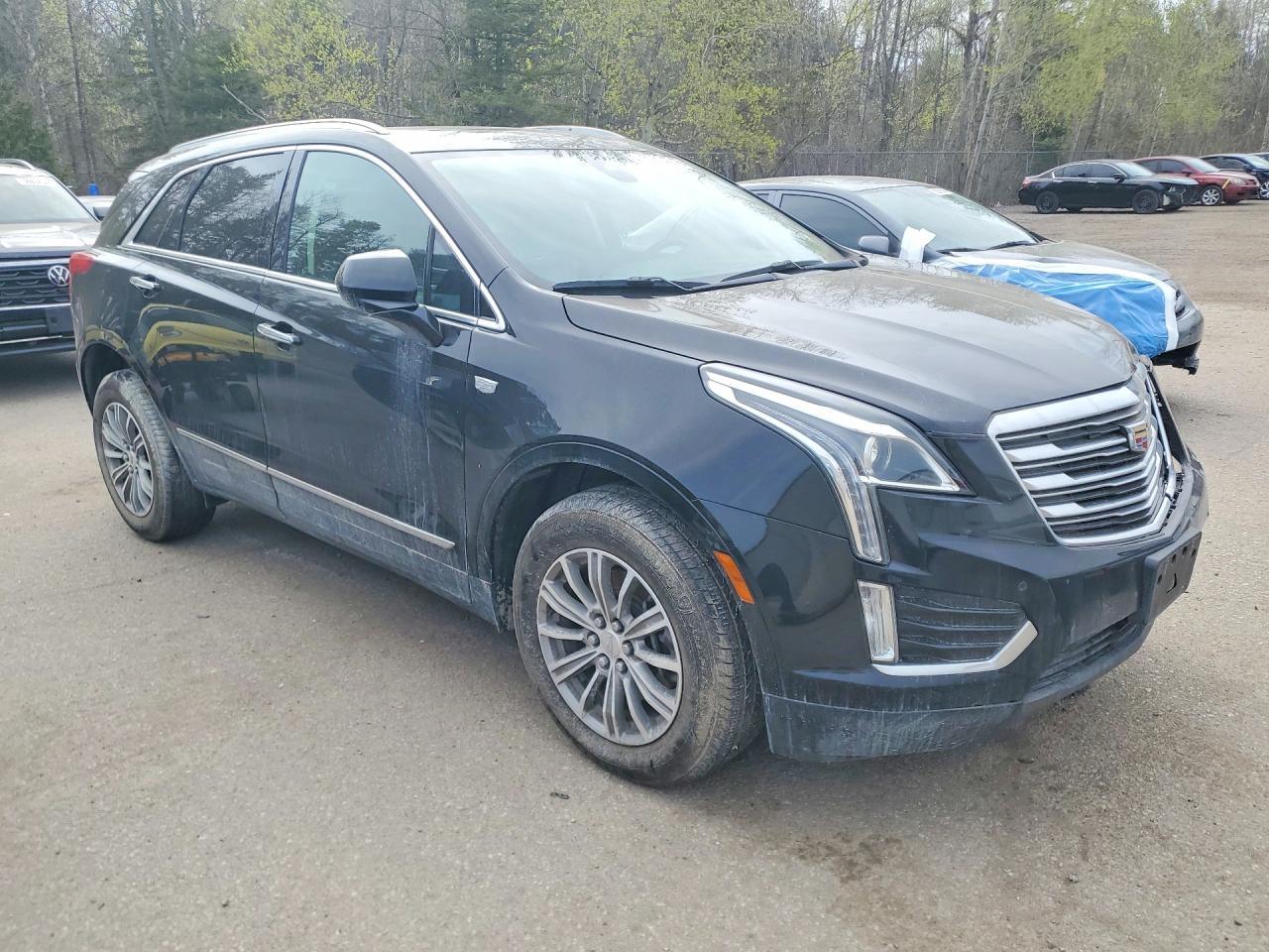2017 Cadillac Xt5 Luxury - Image 4