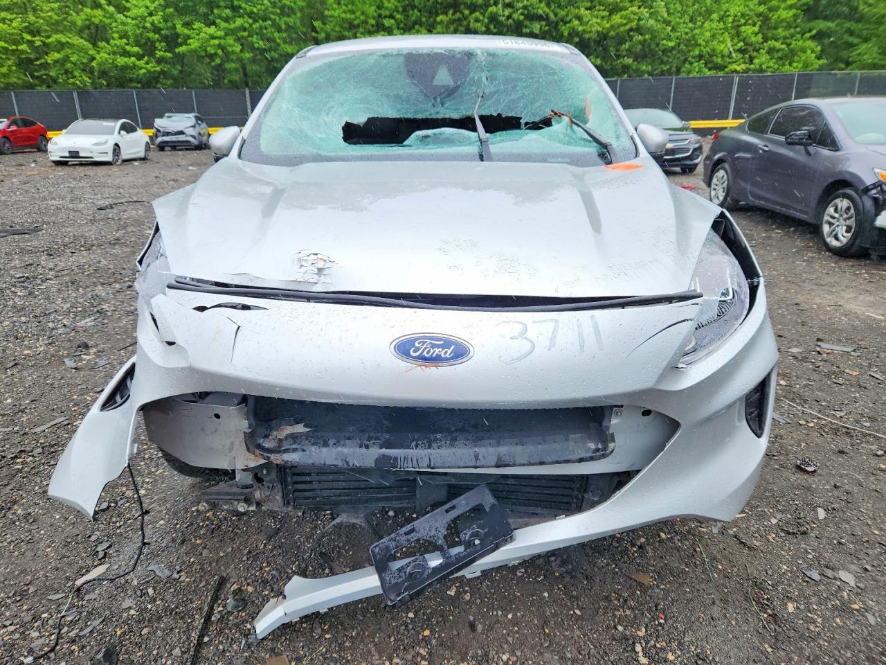 2020 Ford Escape Se - Фото 5