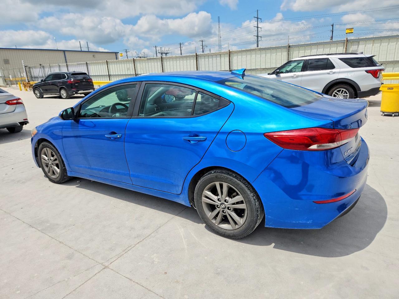 2018 Hyundai Elantra Sel - Image 2