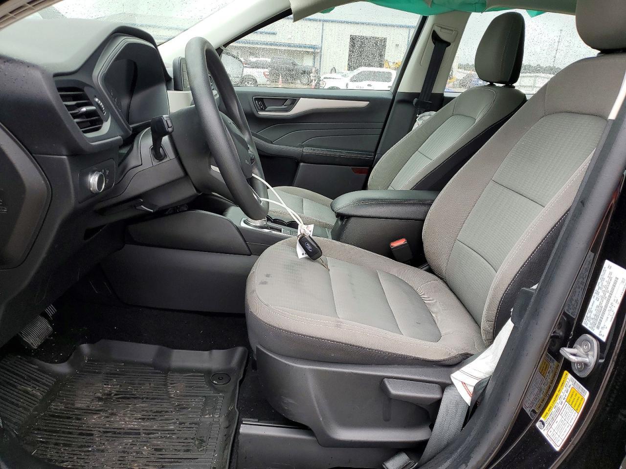 2022 Ford Escape - Image 7