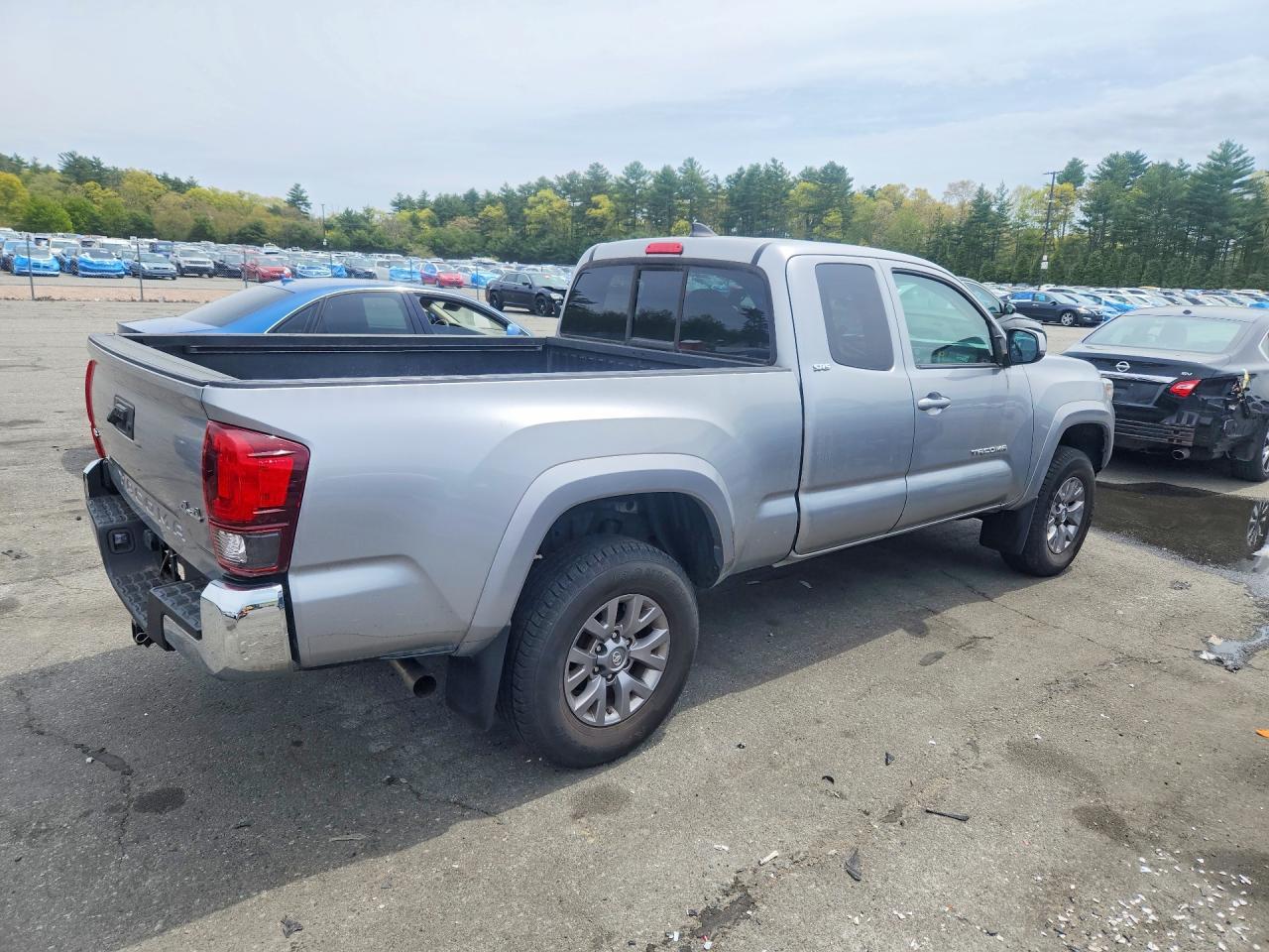 2018 Toyota Tacoma Sr5 V6 - Фото 3