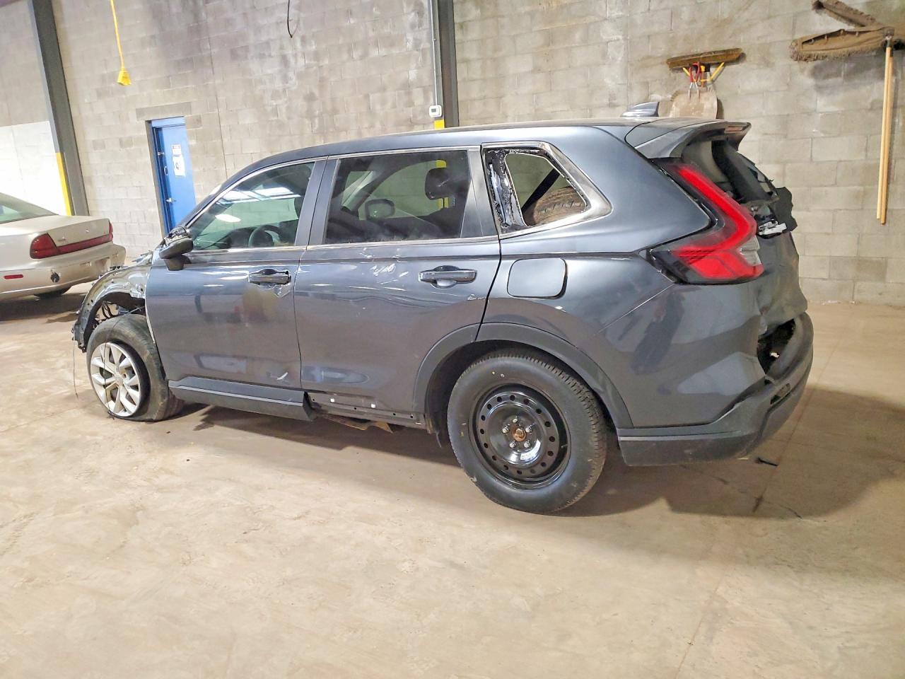 2025 Honda Cr-V Lx - Фото 2