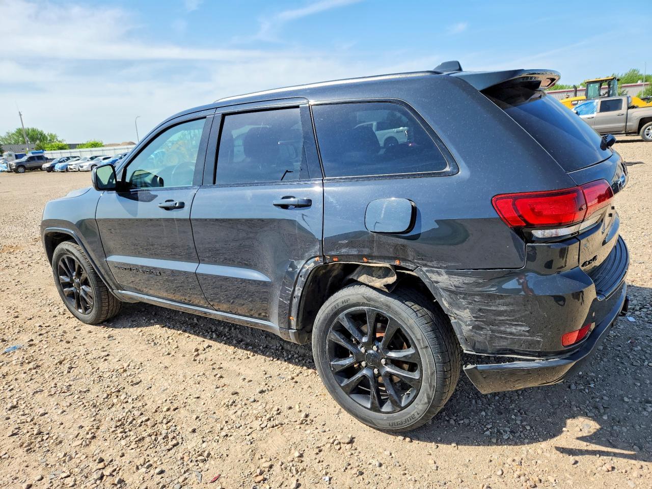 2018 Jeep Grand Cherokee Laredo - Фото 2